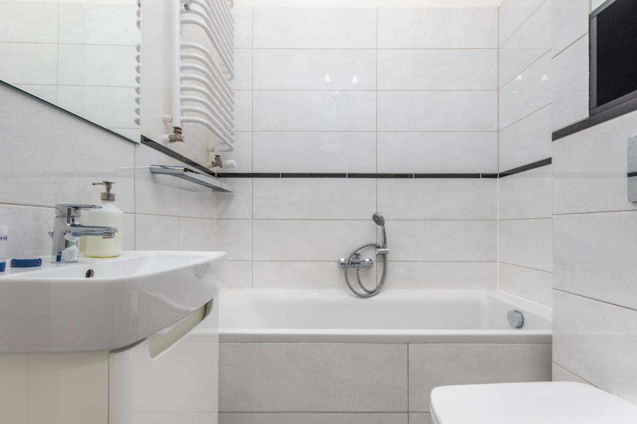 Apartments Old Town 2 Warsaw By Renters Exteriör bild